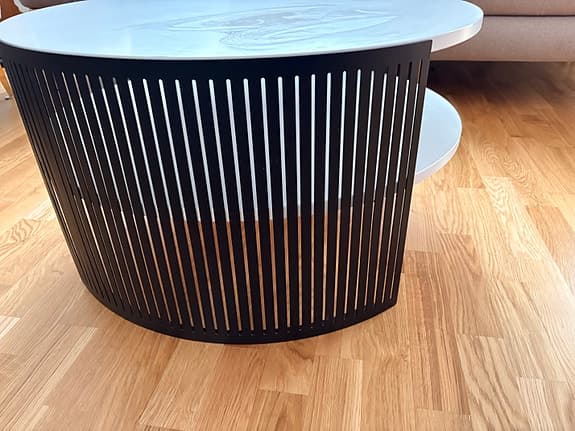 Säljer soffbord