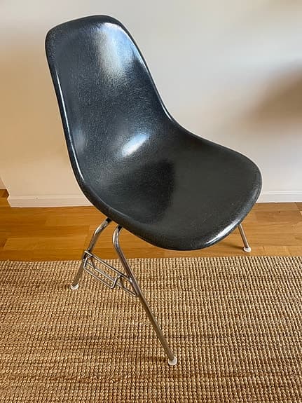 Eames glasfiber grå DSS stol Herman Miller
