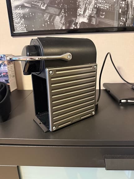 Nespresso kapselmaskin svart C60