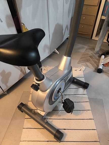 Kayoba motionscykel med display