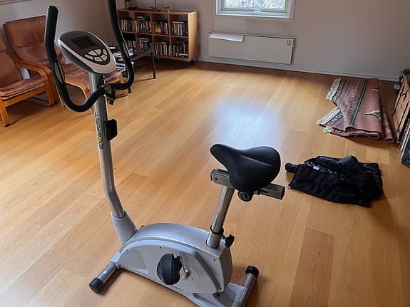 540 Magnetic motionscykel grå