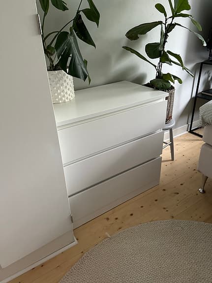 IKEA byrå med 3 lådor vit
