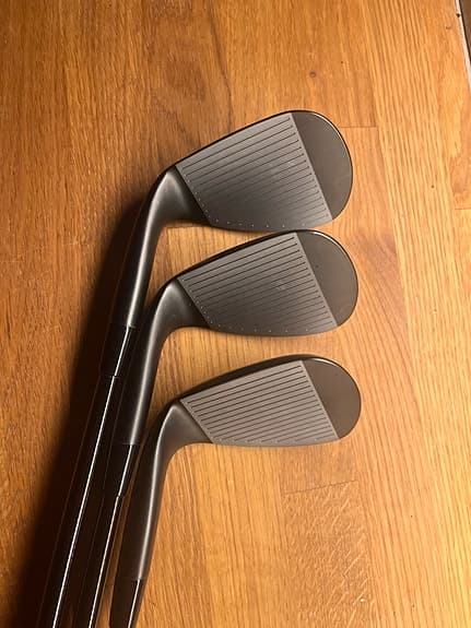 Mizuno Pro T3 wedgar 52° 56° 60° svarta