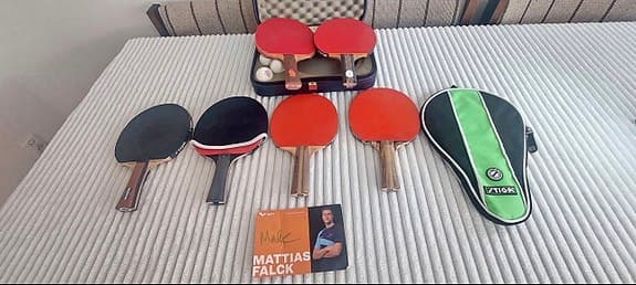 Stiga bordtennisracketar med fodral och bollar