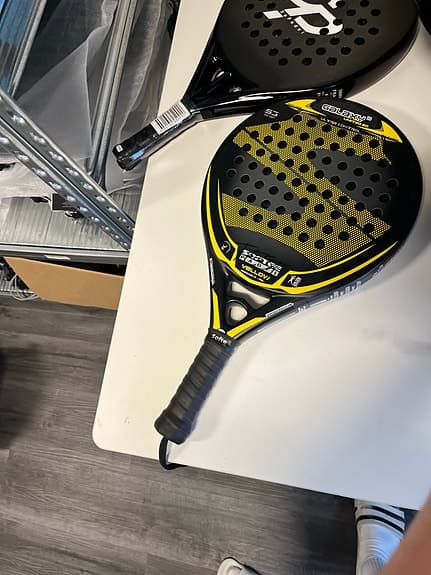 Softee H One padelracket