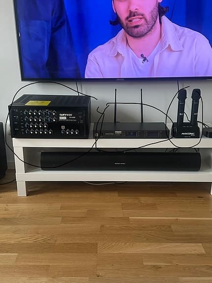 Amply Guinness spa-6800 förstärkare plus Microphoner