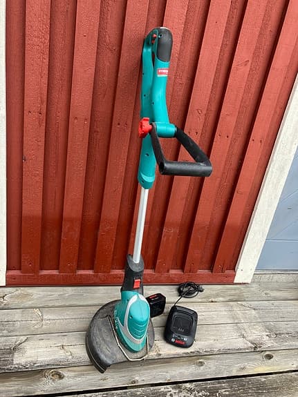 Bosch grästrimmer 45W batteridriven