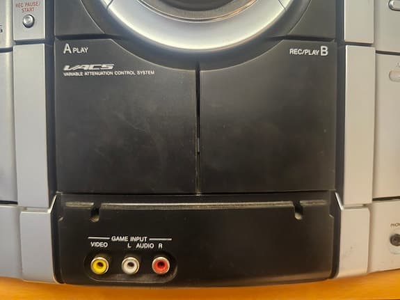 Sony Mini Hi-Fi Komponentsystem MHC-RG333 med 3-skivors.