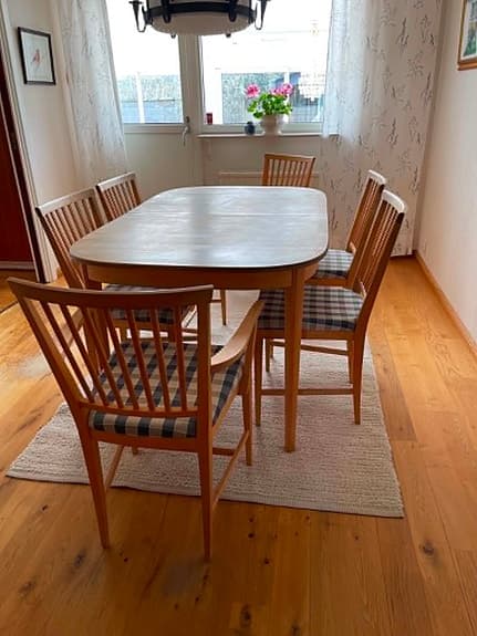 Carl Malmsten "Vardags" – matgrupp i massiv björk