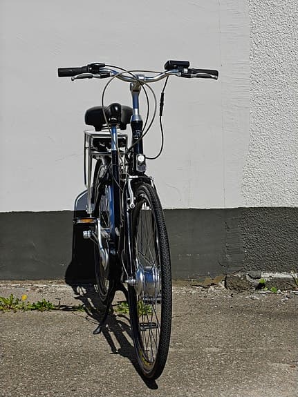 Elcykel med nytt batteri 2 års garanti * kan levereras