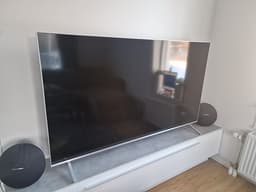 Philips 70" 4K TV med Ambilight