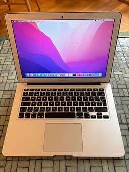 MacBook Air 2017 13 tum