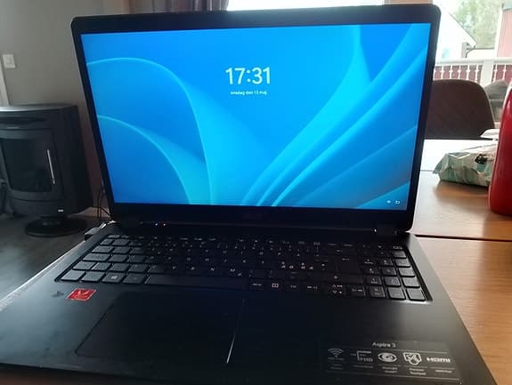 Acer Laptop 15"