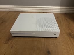 Xbox One S spelkonsol vit