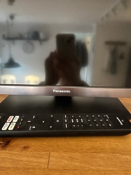 Panasonic TV-24S50AEZ 24" LED-TV svart