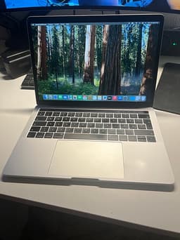 Apple MacBook Pro 13" laptop silver