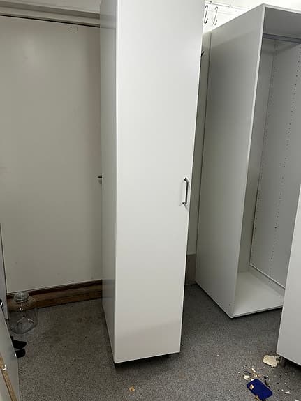 Vit skåp från ikea