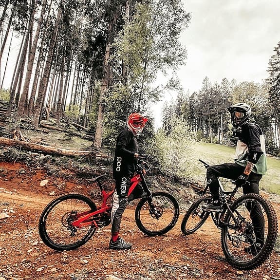 YT Tues 29 CF 2019 – Strl L