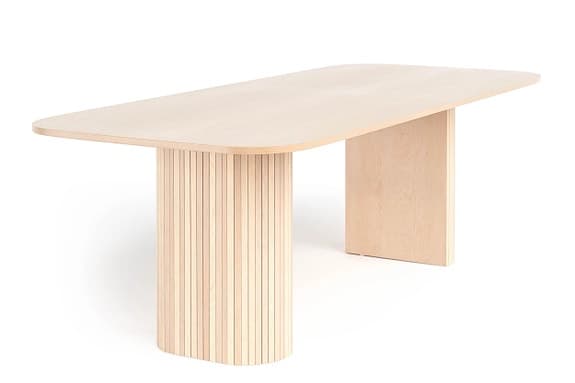 Matbord 240 cm Ljust vitlaserat ekträ NYTT
