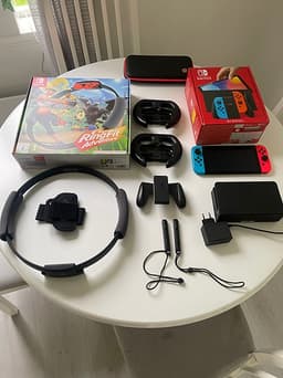 Nintendo Switch OLED 64GB