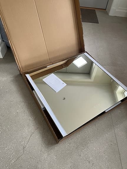 INR Scene 80 badrumsspegel med LED-belysning