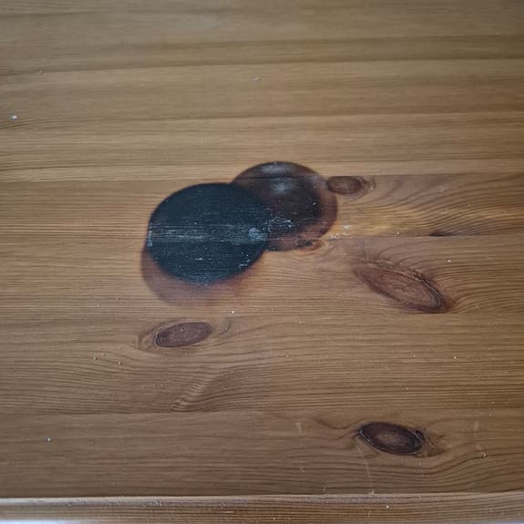 Byrå spegel och 2 lampor