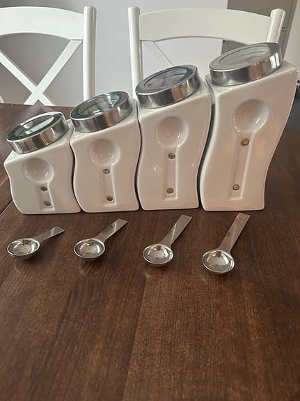 Förvaringsburkar i porslin