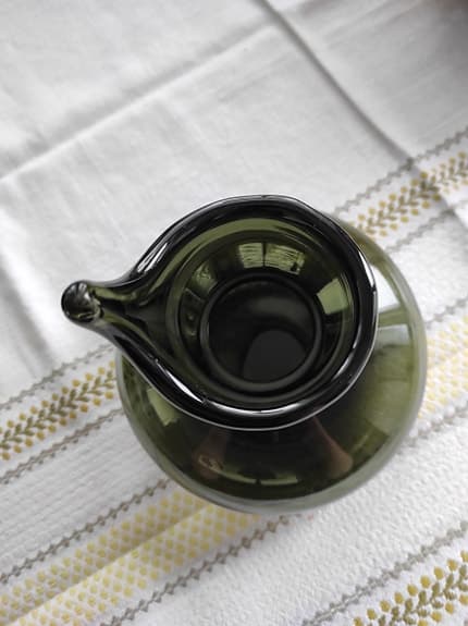 Retro mörkgrön glasvas