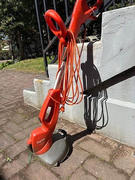 Flymo grästrimmer orange