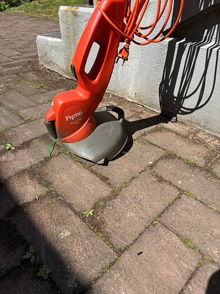 Flymo grästrimmer orange