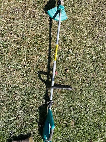 Bosch Grästrimmer AFS 23-37