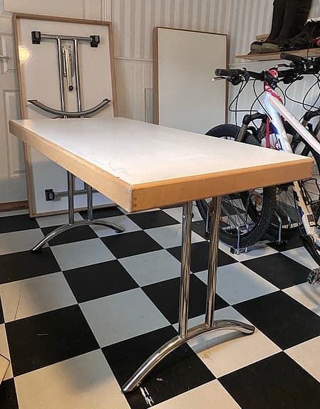 Fällbara bord