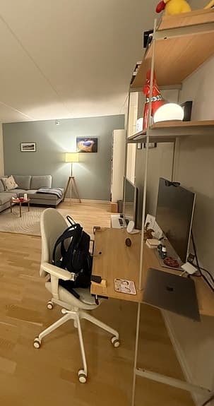 Bolia ROD väggmonterad  arbetsplats
