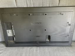 Samsung 43” display svart