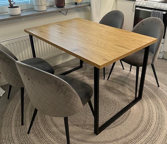 Matbord från Jysk