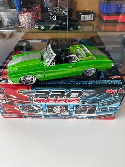 Pro Rodz grön modellbil cabriolet