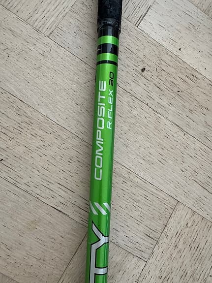 Innebandyklubbor X3 blandade märken och färger