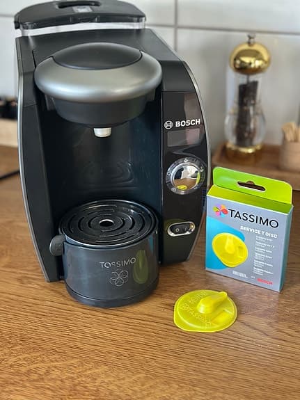 Perfekt liten kaffemaskin för hem, stuga eller resa