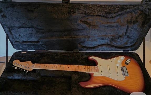 Fender Stratocaster American deluxe 2011