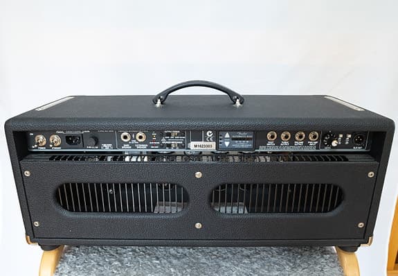 Fender Bassman 100T (2016) – Klassisk rörtopp i kanonskick!