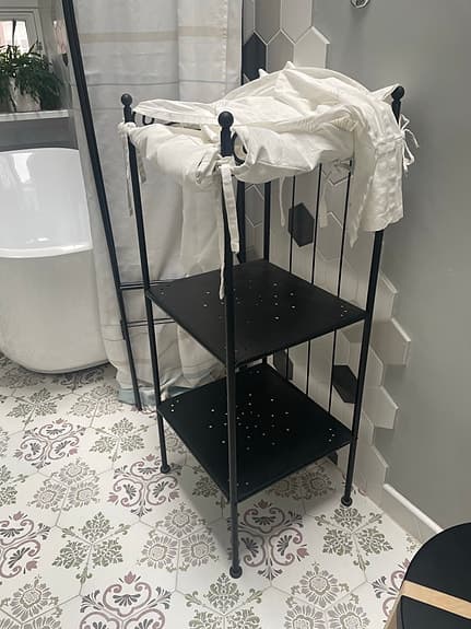 IKEA metallhylla till badrum (badrumshylla)