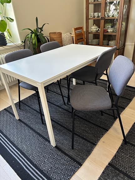Bord och stolar Ikea