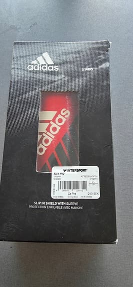 Adidas benskydd fotboll Adi x pro