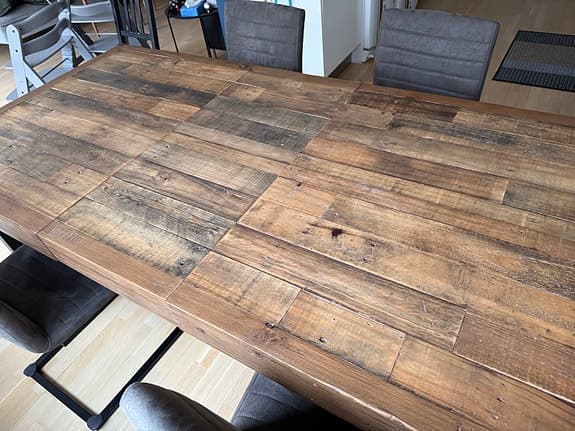 Mio Woodenforge matgrupp med 4 stolar Chatham grå