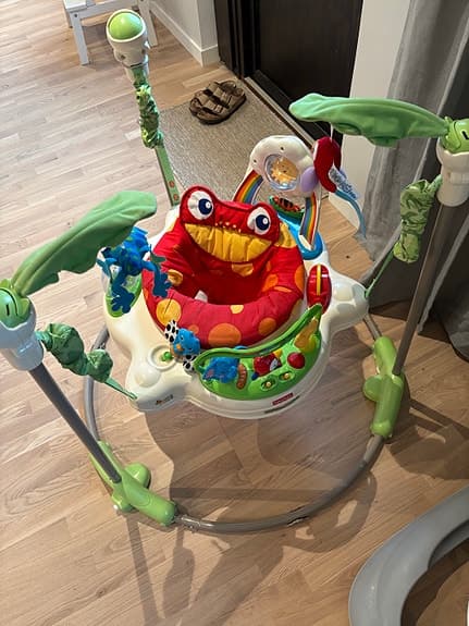 Fisher-Price hoppgunga / jumperoo för bebis