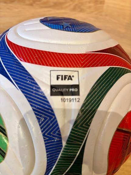 Trionda Pro fotboll FIFA Quality Pro storlek 5
