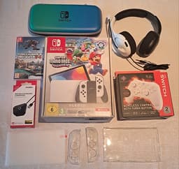 Nintendo Switch Oled Mario med många tillbehör