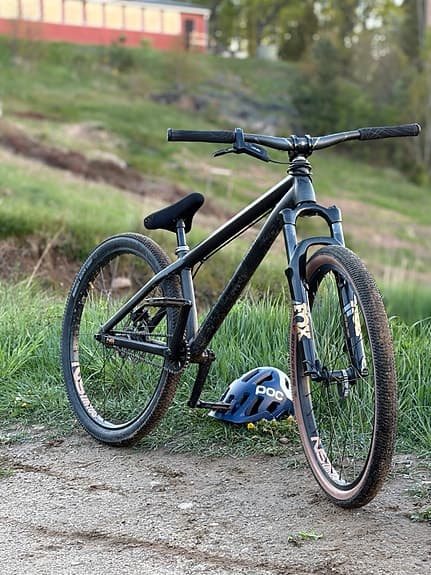 Ns movement dirt jumper