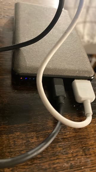 Linocell Powerbank 10000 mAh – Ladda smart, ladda överallt!