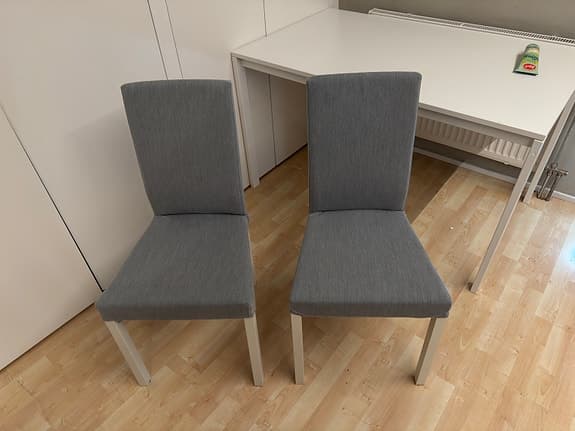 Kättil ikea 2 st stolar